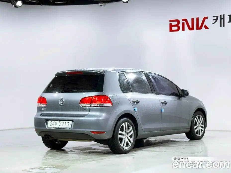 Volkswagen Golf 2011 2.0 автомат (гидро), фото 2 Volkswagen Golf 2011 2.0 автомат (гидро), фото 2