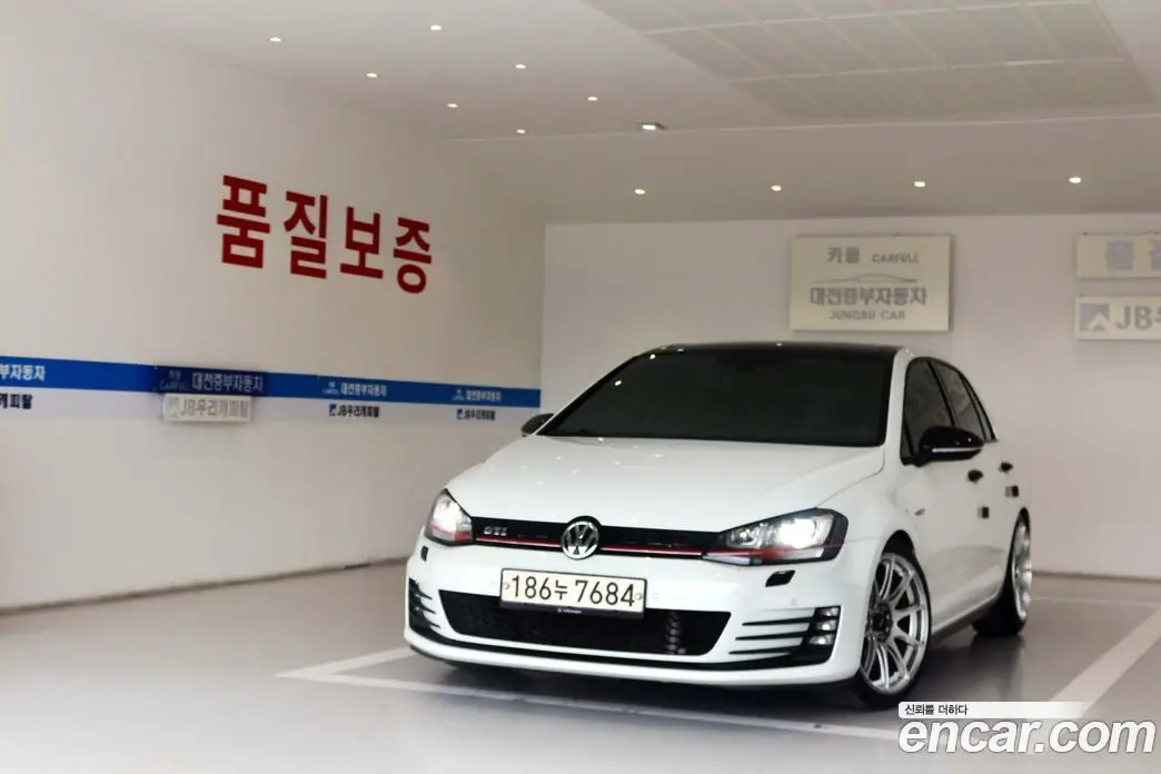 Volkswagen Golf 2014 2.0 автомат (гидро), фото 1 Volkswagen Golf 2014 2.0 автомат (гидро), фото 1