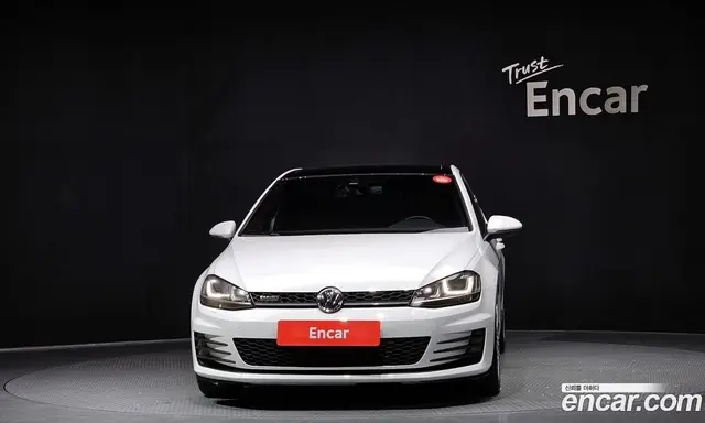 Volkswagen Golf 2015 2.0 автомат (гидро), миниатюра 3 Volkswagen Golf 2015 2.0 автомат (гидро), миниатюра 3