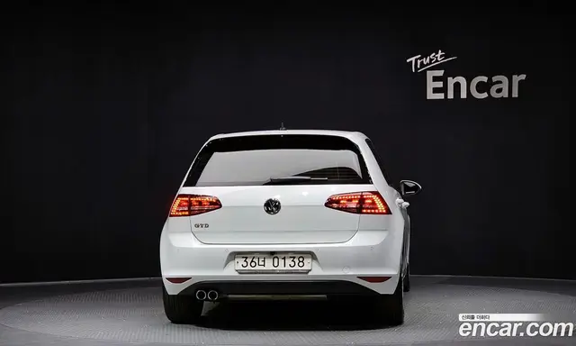 Volkswagen Golf 2015 2.0 автомат (гидро), миниатюра 4 Volkswagen Golf 2015 2.0 автомат (гидро), миниатюра 4