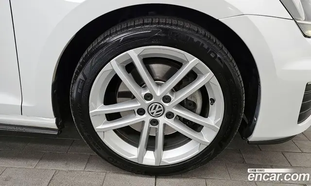 Volkswagen Golf 2015 2.0 автомат (гидро), миниатюра 5 Volkswagen Golf 2015 2.0 автомат (гидро), миниатюра 5