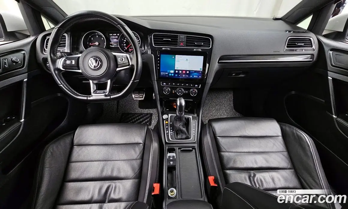Volkswagen Golf 2015 2.0 автомат (гидро), фото 7 Volkswagen Golf 2015 2.0 автомат (гидро), фото 7