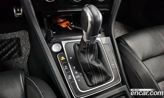 Volkswagen Golf 2015 2.0 автомат (гидро), миниатюра 9 Volkswagen Golf 2015 2.0 автомат (гидро), миниатюра 9