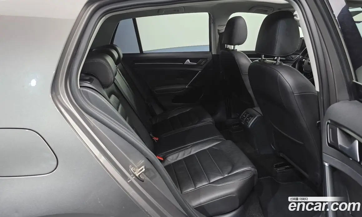 Volkswagen Golf 2016 2.0 автомат (гидро), фото 11 Volkswagen Golf 2016 2.0 автомат (гидро), фото 11