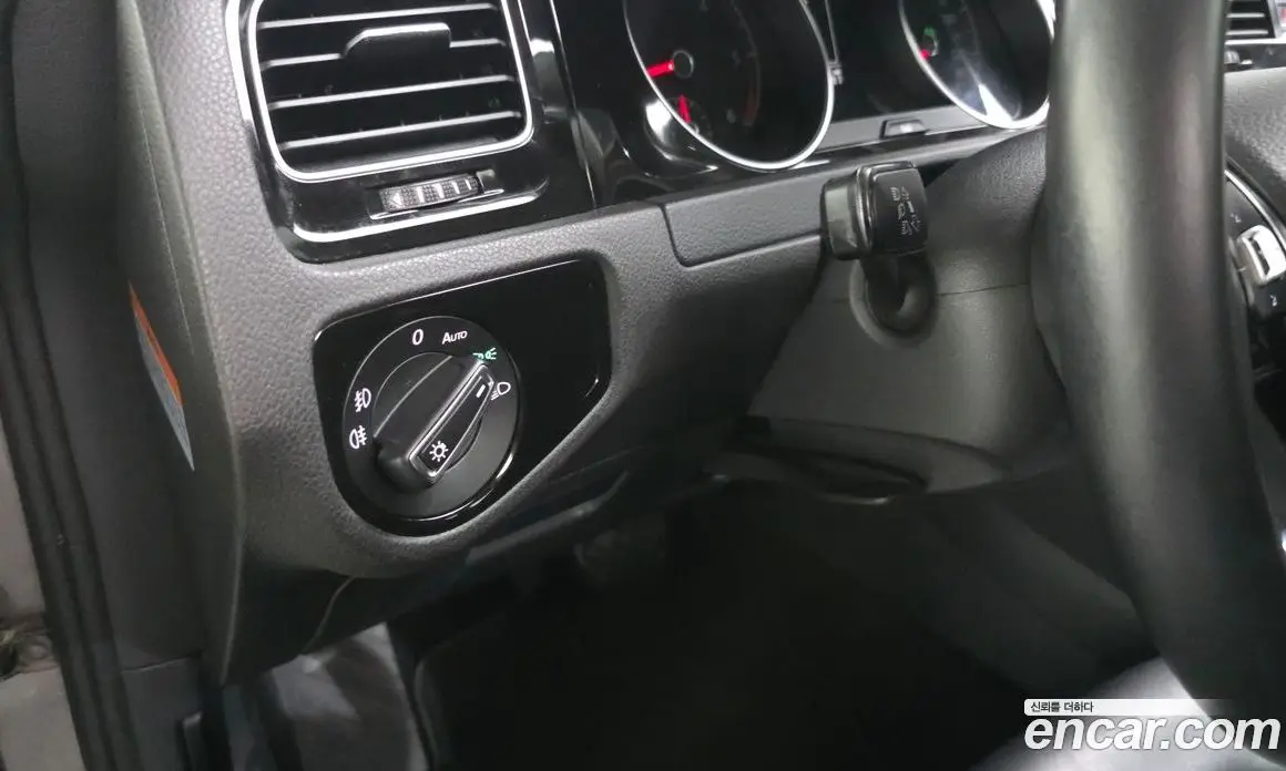 Volkswagen Golf 2016 2.0 автомат (гидро), фото 18 Volkswagen Golf 2016 2.0 автомат (гидро), фото 18