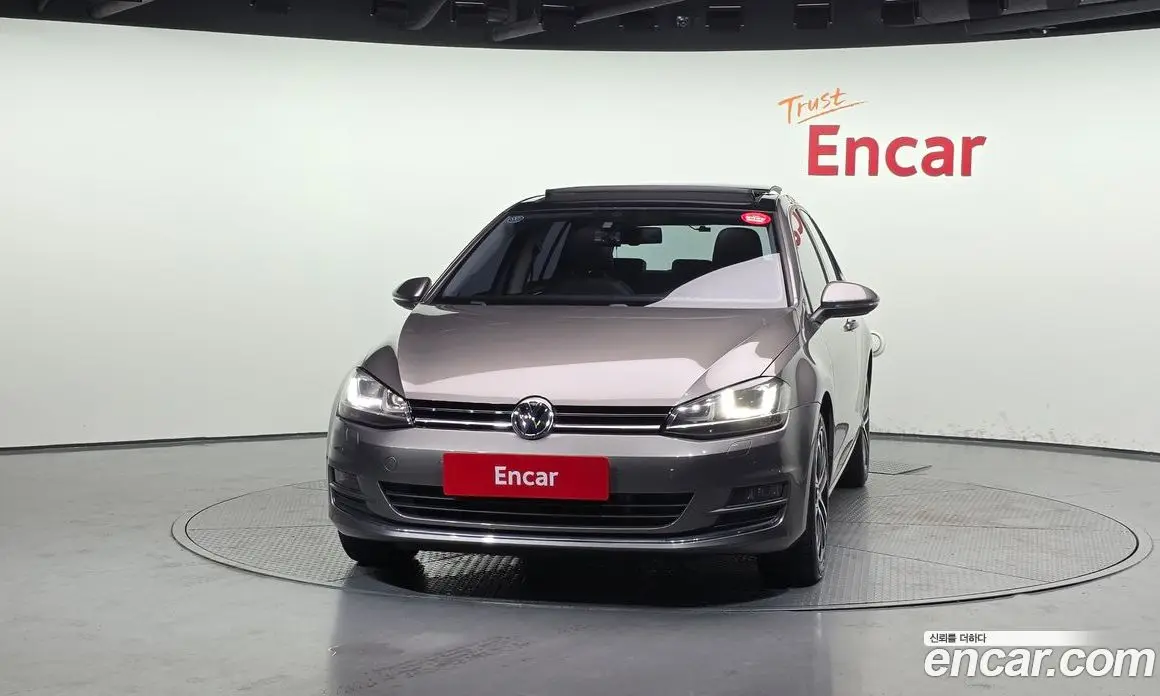 Volkswagen Golf 2016 2.0 автомат (гидро), фото 3 Volkswagen Golf 2016 2.0 автомат (гидро), фото 3