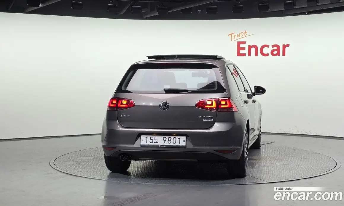 Volkswagen Golf 2016 2.0 автомат (гидро), фото 4 Volkswagen Golf 2016 2.0 автомат (гидро), фото 4