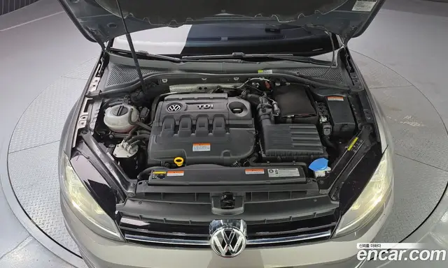 Volkswagen Golf 2016 2.0 автомат (гидро), миниатюра 6 Volkswagen Golf 2016 2.0 автомат (гидро), миниатюра 6