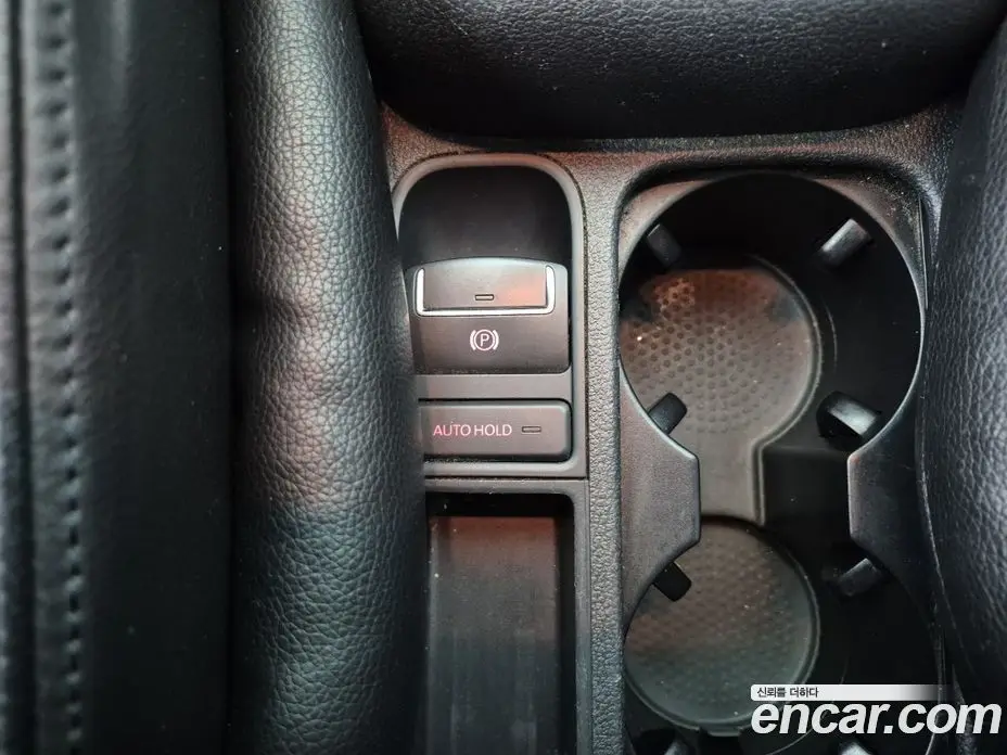 Volkswagen Tiguan 2014 2.0 автомат (гидро), фото 13 Volkswagen Tiguan 2014 2.0 автомат (гидро), фото 13