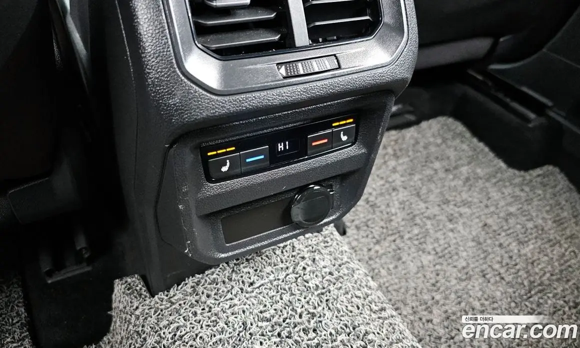 Volkswagen Tiguan 2021 2.0 автомат (гидро), фото 18