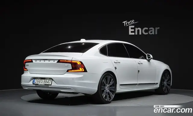 Volvo S90 2022 2.0 автомат (гидро), миниатюра 2 Volvo S90 2022 2.0 автомат (гидро), миниатюра 2