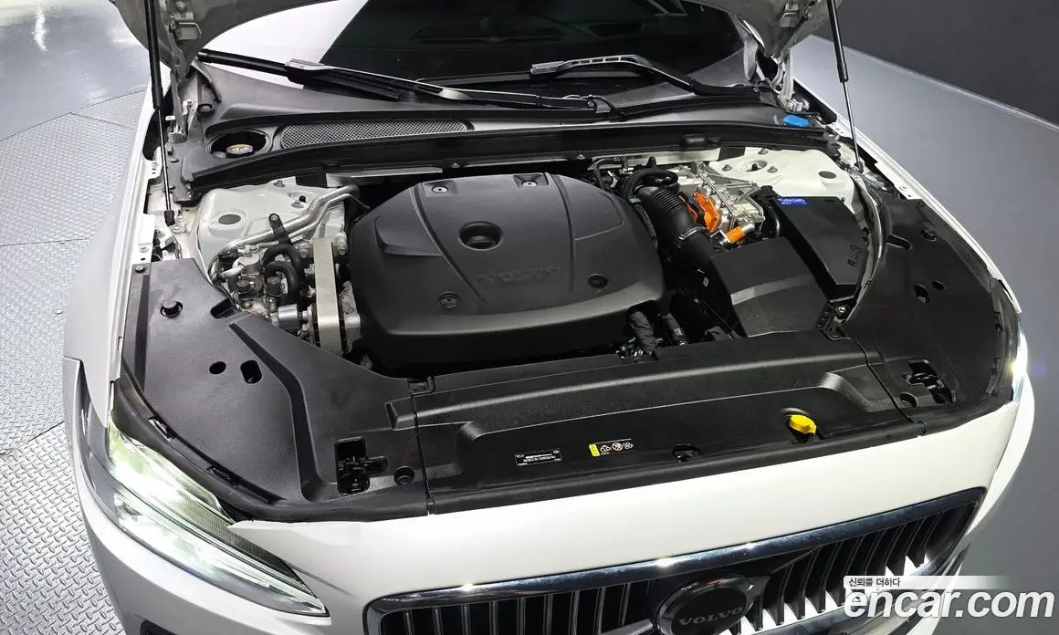 Volvo S90 2022 2.0 автомат (гидро), фото 6 Volvo S90 2022 2.0 автомат (гидро), фото 6