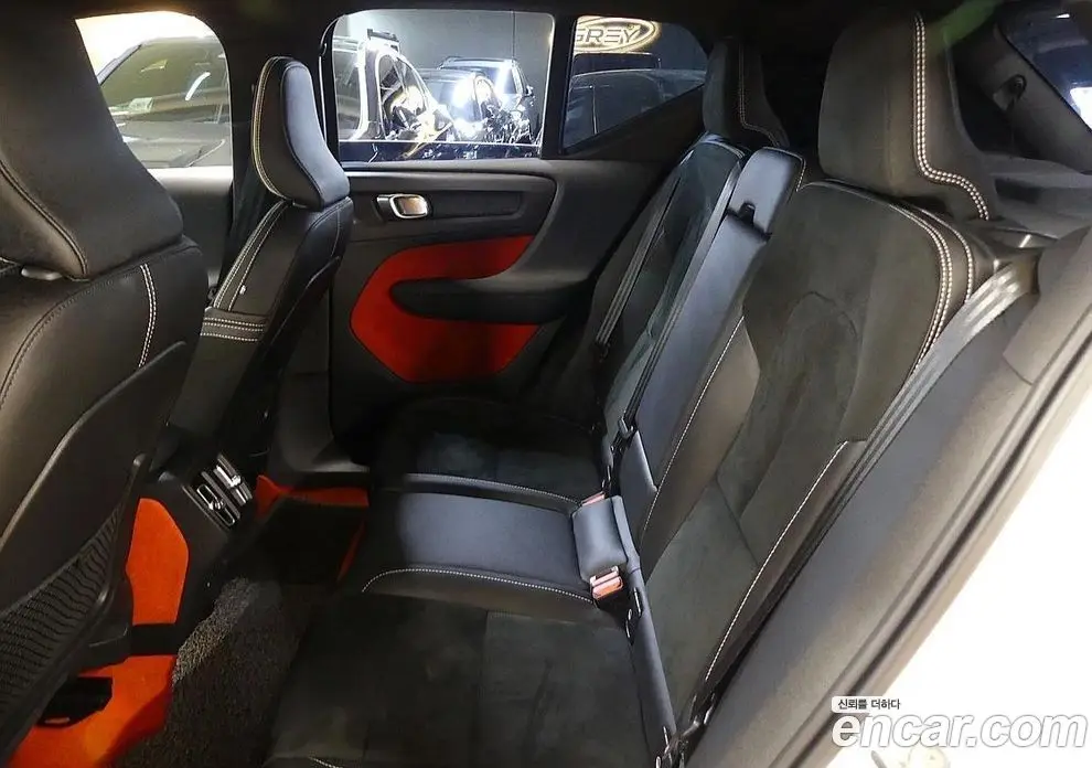 Volvo XC40 2021 2.0 автомат (гидро), фото 18 Volvo XC40 2021 2.0 автомат (гидро), фото 18
