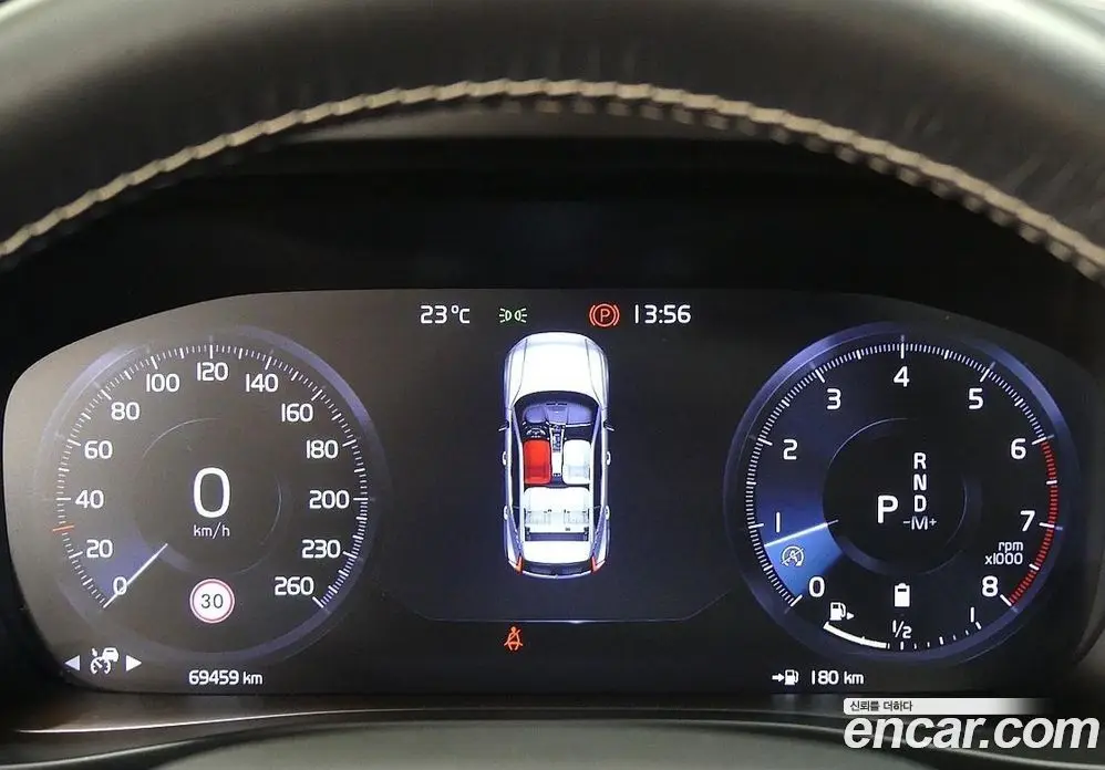 Volvo XC40 2021 2.0 автомат (гидро), фото 6 Volvo XC40 2021 2.0 автомат (гидро), фото 6