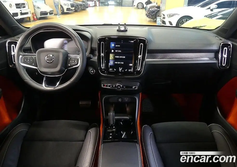 Volvo XC40 2021 2.0 автомат (гидро), фото 7 Volvo XC40 2021 2.0 автомат (гидро), фото 7