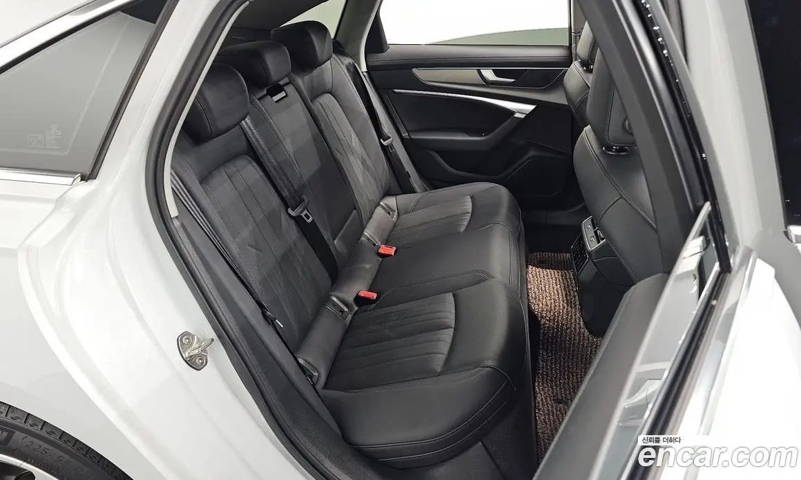 Audi A6 2023 2.0 автомат (гидро), фото 17 Audi A6 2023 2.0 автомат (гидро), фото 17