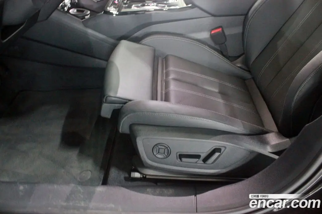 Audi A6 e-tron 2025 автомат (гидро), фото 15 Audi A6 e-tron 2025 автомат (гидро), фото 15