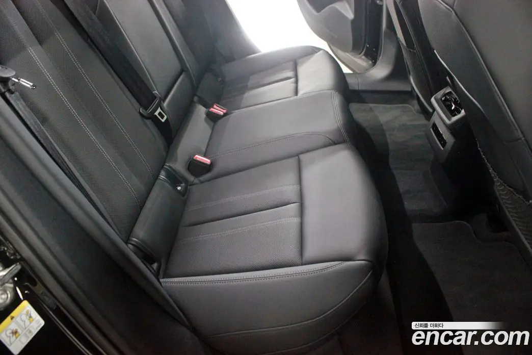 Audi A6 e-tron 2025 автомат (гидро), фото 17 Audi A6 e-tron 2025 автомат (гидро), фото 17