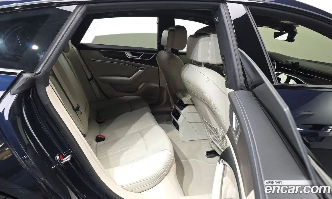 Audi A7 2023 2.0 автомат (гидро), фото 18 Audi A7 2023 2.0 автомат (гидро), фото 18