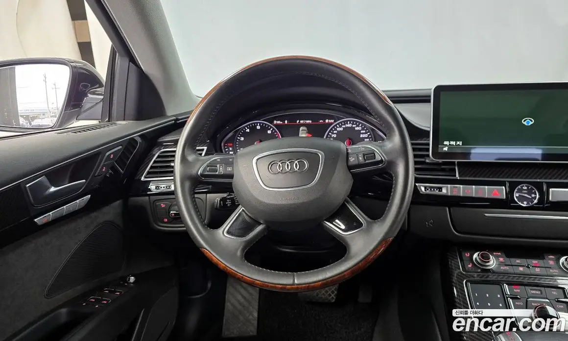 Audi A8 2013 3.0 автомат (гидро), фото 13