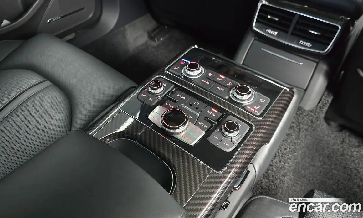 Audi A8 2013 3.0 автомат (гидро), фото 19