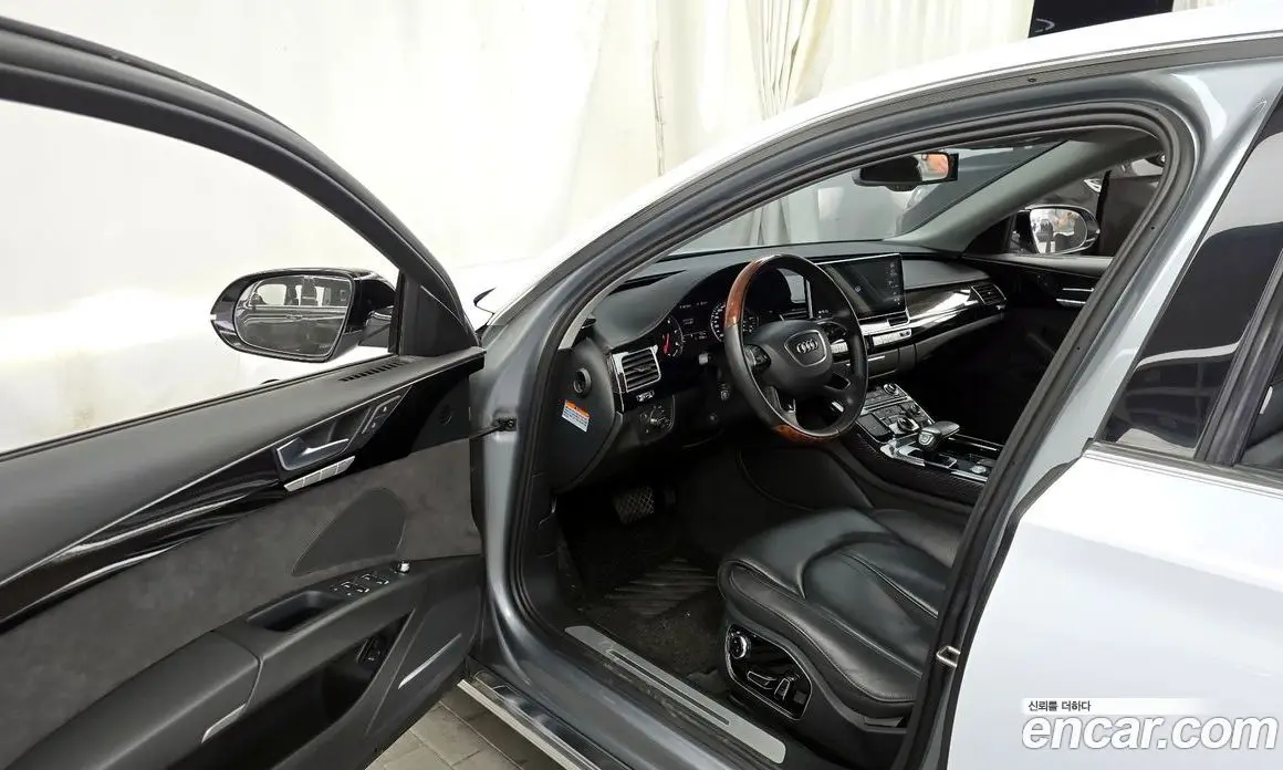 Audi A8 2013 3.0 автомат (гидро), фото 10