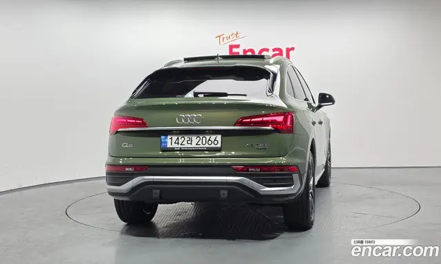 Audi Q5 2022 2.0 автомат (гидро), миниатюра 4
