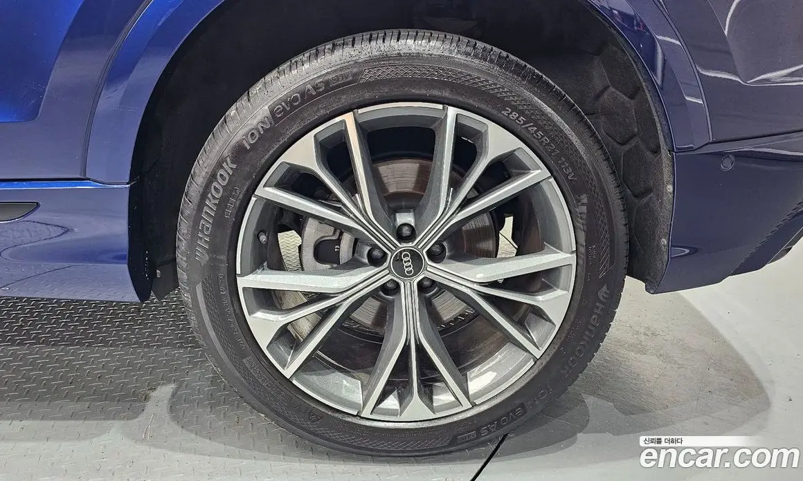 Audi Q8 2022 3.0 автомат (гидро), фото 7 Audi Q8 2022 3.0 автомат (гидро), фото 7