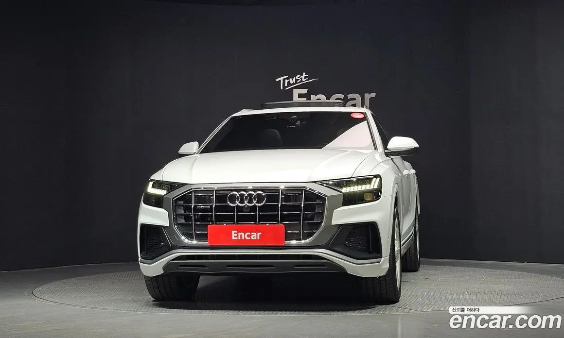 Audi Q8 2023 3.0 автомат (гидро), фото 3 Audi Q8 2023 3.0 автомат (гидро), фото 3
