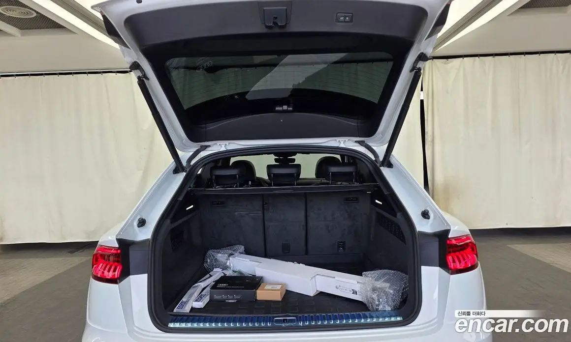 Audi Q8 2023 3.0 автомат (гидро), фото 26 Audi Q8 2023 3.0 автомат (гидро), фото 26