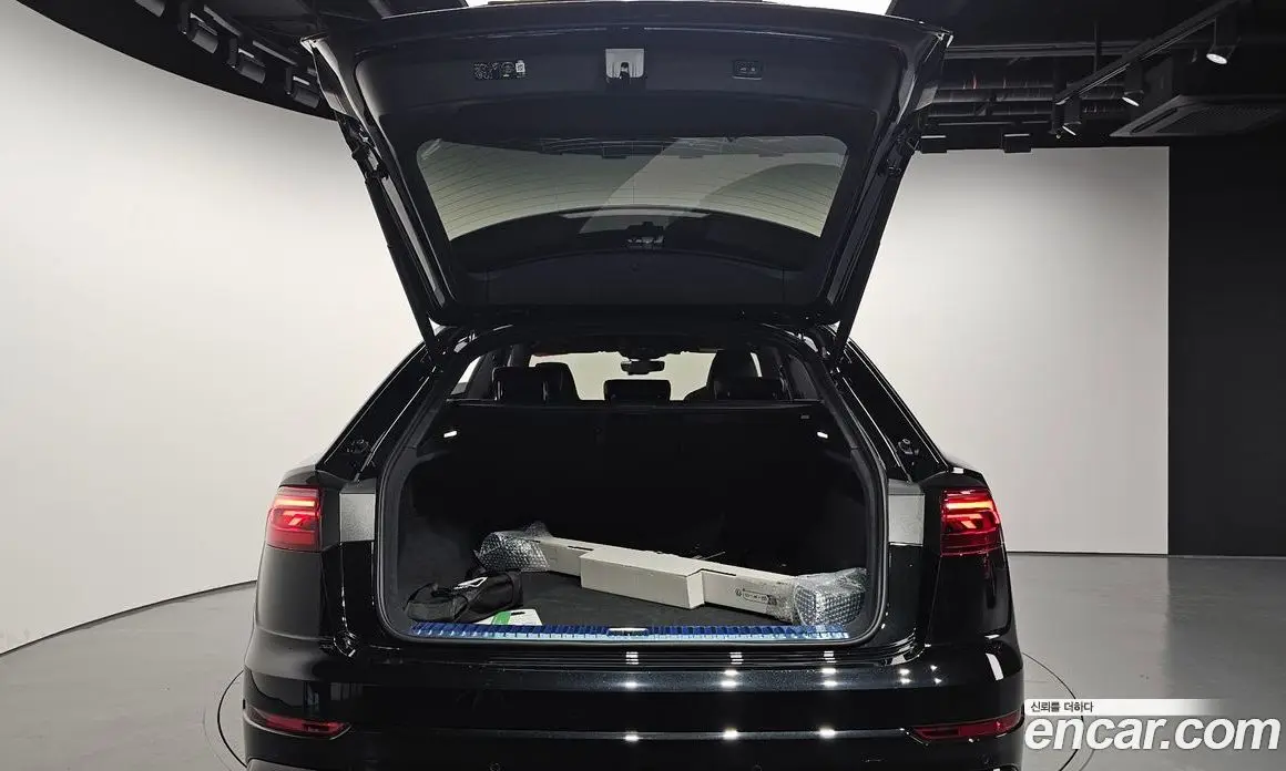 Audi Q8 2026 3.0 автомат (гидро), фото 27 Audi Q8 2026 3.0 автомат (гидро), фото 27