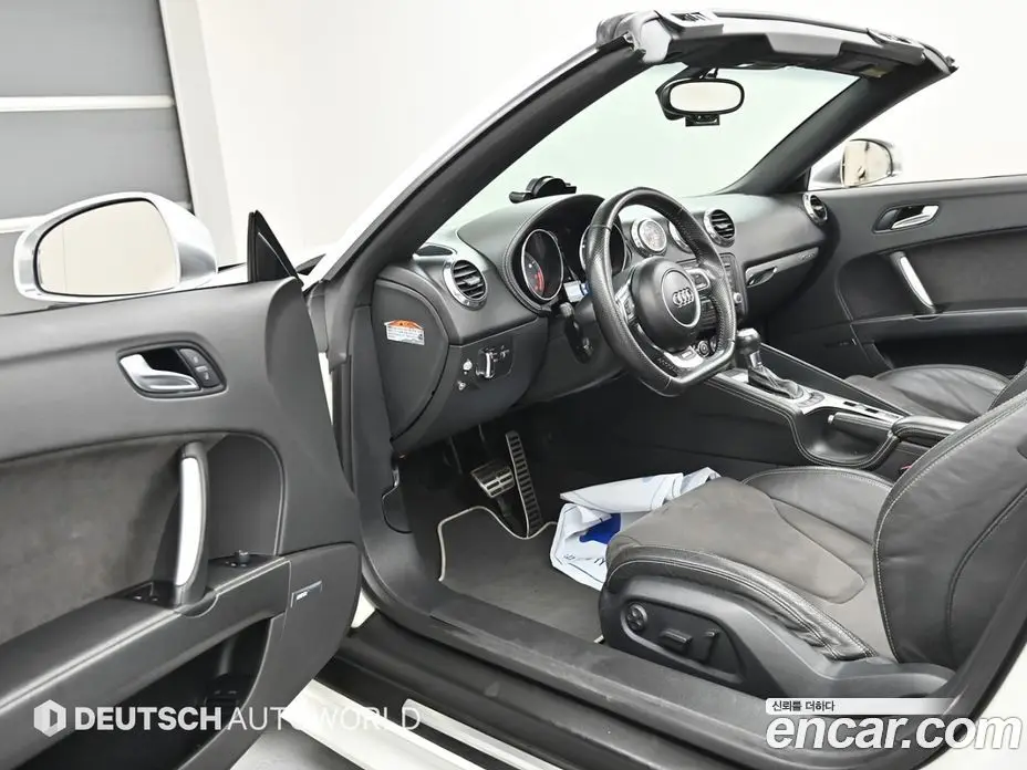Audi TTS 2010 2.0 автомат (гидро), фото 11