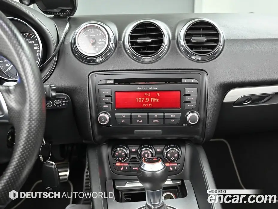 Audi TTS 2010 2.0 автомат (гидро), фото 14