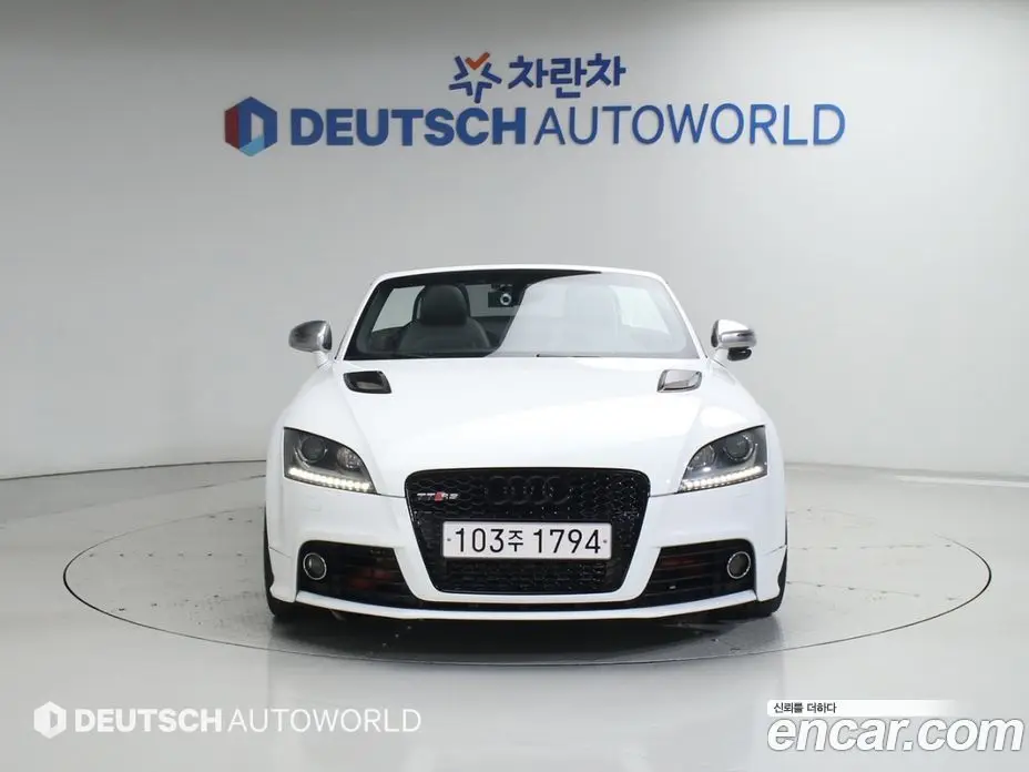 Audi TTS 2010 2.0 автомат (гидро), фото 3
