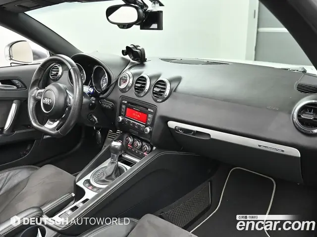 Audi TTS 2010 2.0 автомат (гидро), миниатюра 7