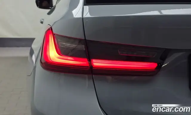 BMW 3 серия 2024 2.0 автомат (гидро), миниатюра 8 BMW 3 серия 2024 2.0 автомат (гидро), миниатюра 8
