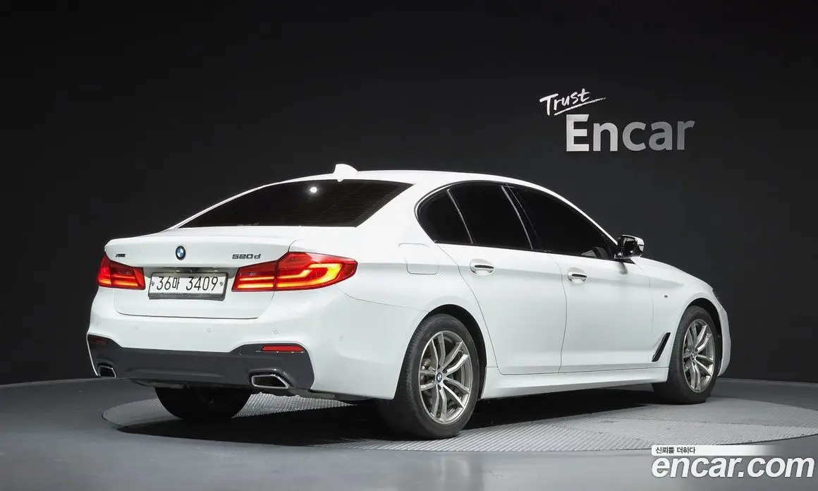 BMW 5 серия 2017 2.0 автомат (гидро), фото 1 BMW 5 серия 2017 2.0 автомат (гидро), фото 1