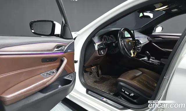 BMW 5 серия 2017 2.0 автомат (гидро), миниатюра 12