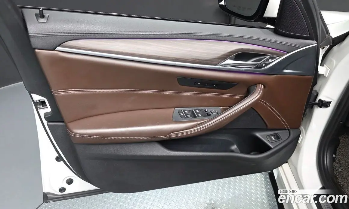 BMW 5 серия 2017 2.0 автомат (гидро), фото 13 BMW 5 серия 2017 2.0 автомат (гидро), фото 13