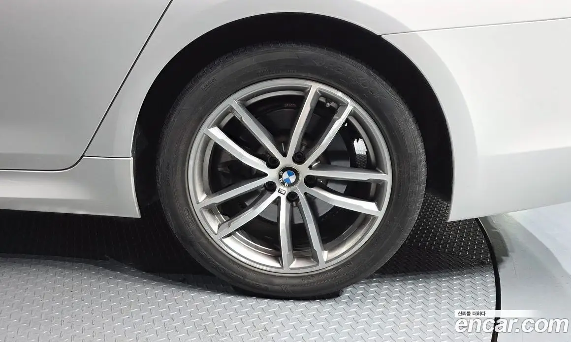 BMW 5 серия 2017 2.0 автомат (гидро), фото 6 BMW 5 серия 2017 2.0 автомат (гидро), фото 6