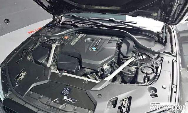 BMW 5 серия 2018 2.0 автомат (гидро), миниатюра 6