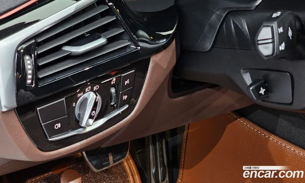 BMW 5 серия 2023 2.0 автомат (гидро), фото 19