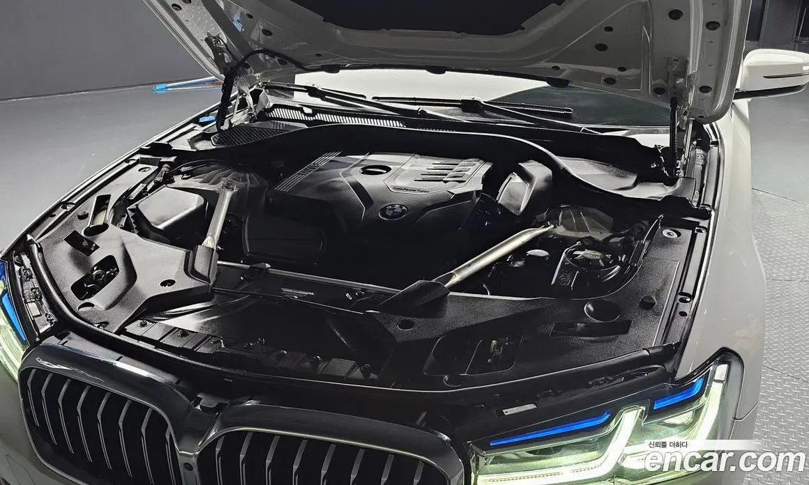 BMW 5 серия 2023 2.0 автомат (гидро), фото 5