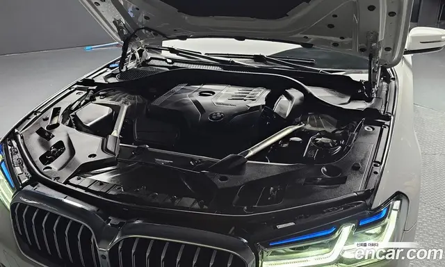 BMW 5 серия 2023 2.0 автомат (гидро), миниатюра 5