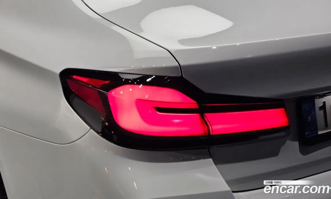 BMW 5 серия 2023 2.0 автомат (гидро), фото 8