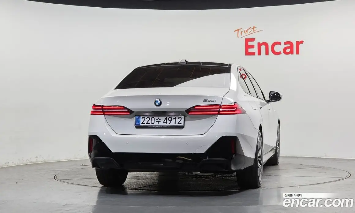 BMW 5 серия 2024 2.0 автомат (гидро), фото 3 BMW 5 серия 2024 2.0 автомат (гидро), фото 3