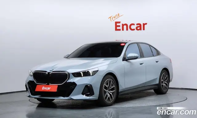 BMW 5 серия 2025 2.0 автомат (гидро), миниатюра 1 BMW 5 серия 2025 2.0 автомат (гидро), миниатюра 1