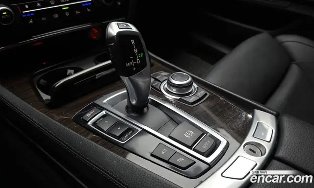 BMW 7 серия 2011 4.4 автомат (гидро), миниатюра 9 BMW 7 серия 2011 4.4 автомат (гидро), миниатюра 9
