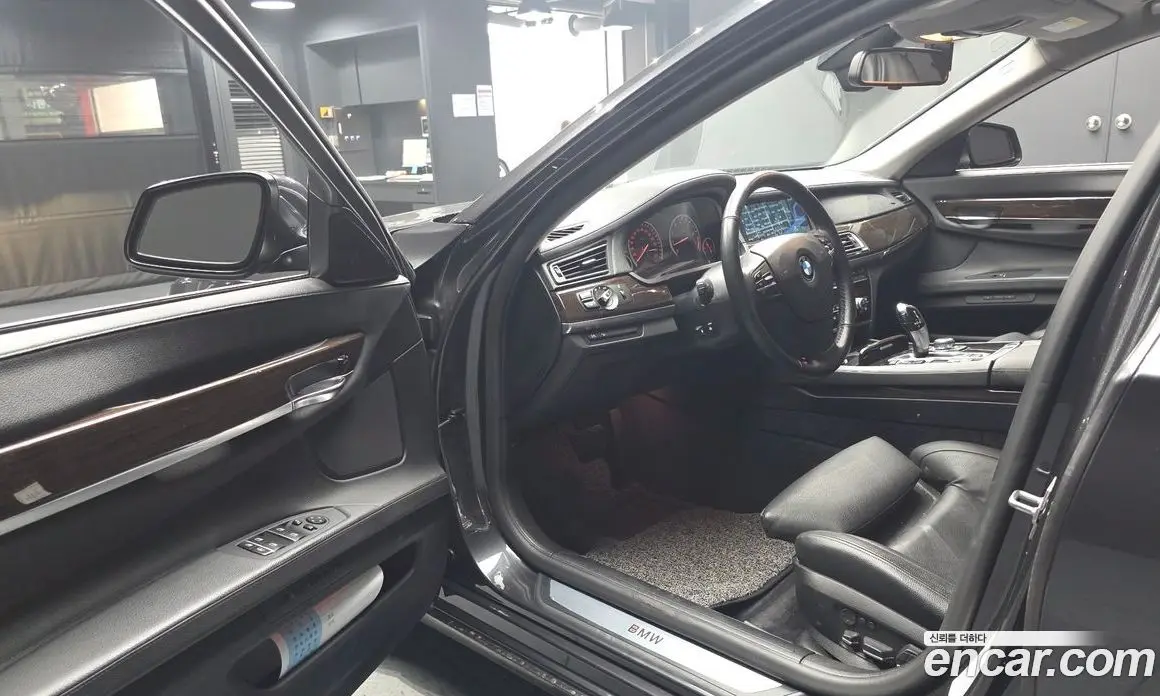 BMW 7 серия 2011 4.4 автомат (гидро), фото 10 BMW 7 серия 2011 4.4 автомат (гидро), фото 10