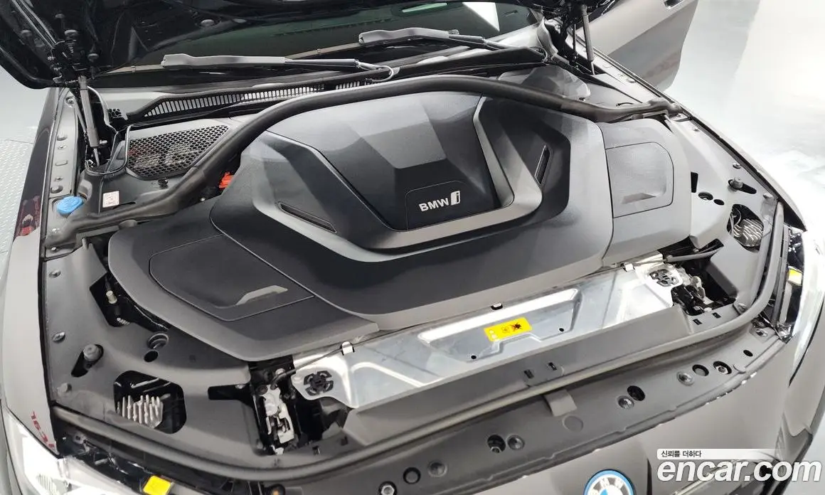 BMW i4 2022 0.2 автомат (гидро), фото 6 BMW i4 2022 0.2 автомат (гидро), фото 6